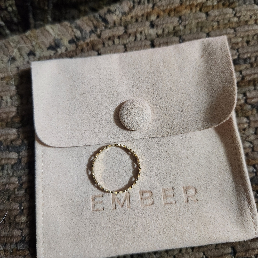 14K Yellow Gold & Diamond Heart Ring 3mm 0.08ct 6 1/2 Ember Jewelry 14k Stamped - Picture 3 of 8